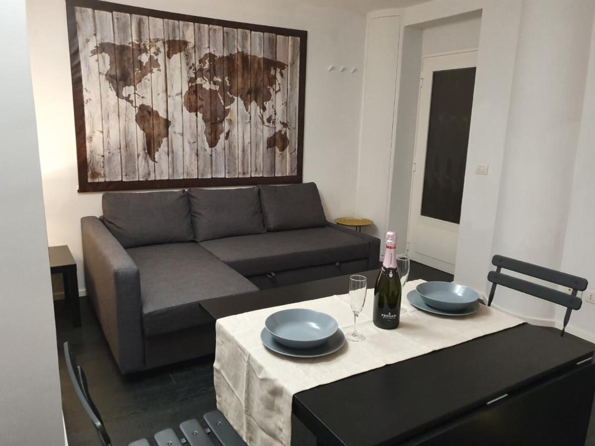 Apartament Giulia'S Coliseum Rzym Zewnętrze zdjęcie