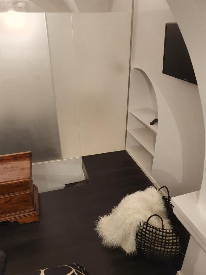 Apartament Giulia'S Coliseum Rzym Zewnętrze zdjęcie