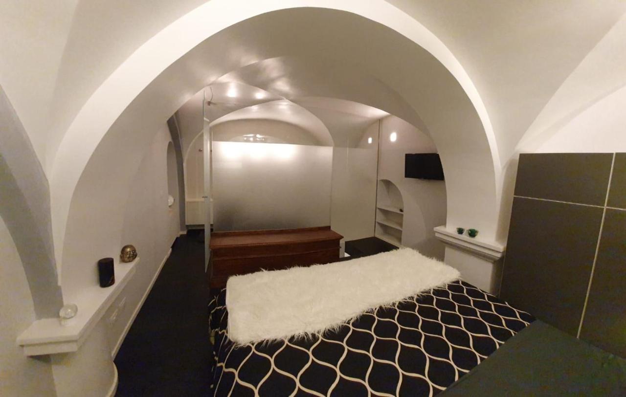 Apartament Giulia'S Coliseum Rzym Zewnętrze zdjęcie