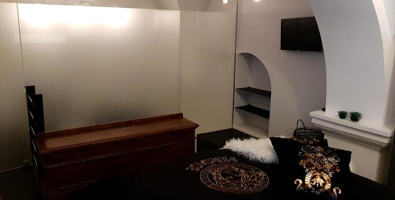Apartament Giulia'S Coliseum Rzym Zewnętrze zdjęcie