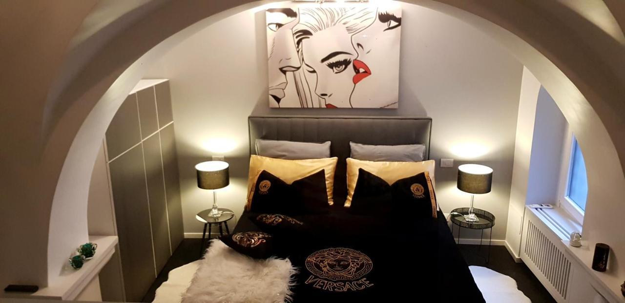 Apartament Giulia'S Coliseum Rzym Zewnętrze zdjęcie