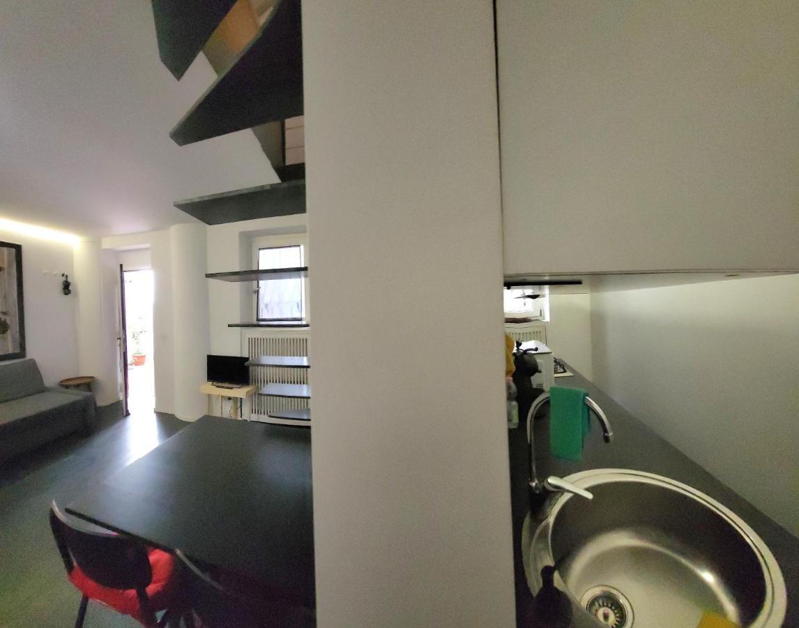 Apartament Giulia'S Coliseum Rzym Zewnętrze zdjęcie
